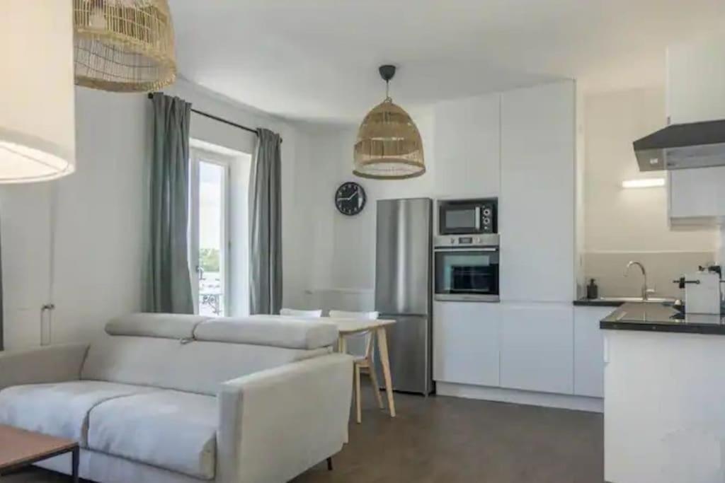 Apartamento T2 Le Chatelet Orléans Exterior foto